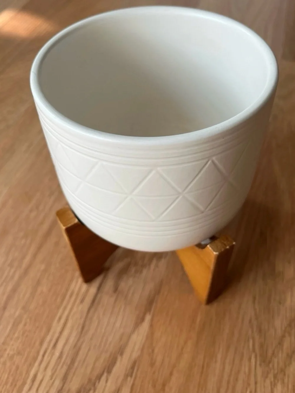 Planter Ceramic Pot with Wood Stand